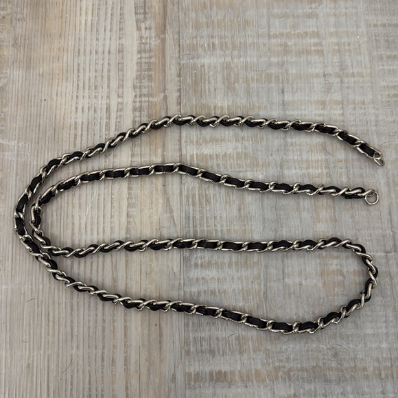 NEW MULBERRY LEATHER ZIPPERED POUCH BAG - Picture 11 of 11